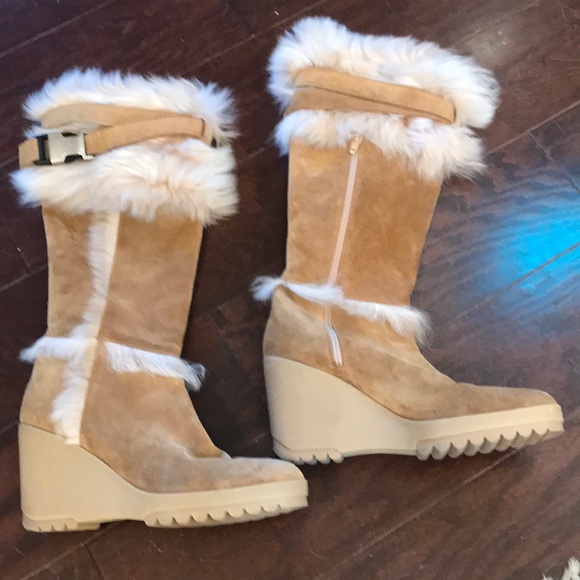 Coach suede boots with shearling trim - Picture 2 of 8